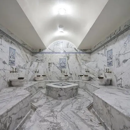 Отель Grand 5*